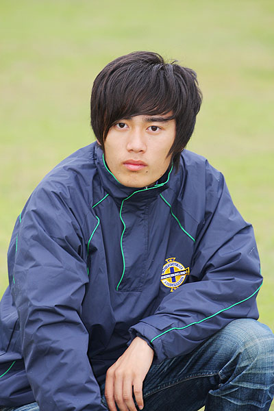 OUTDOOR SPORTS CLOTHING 