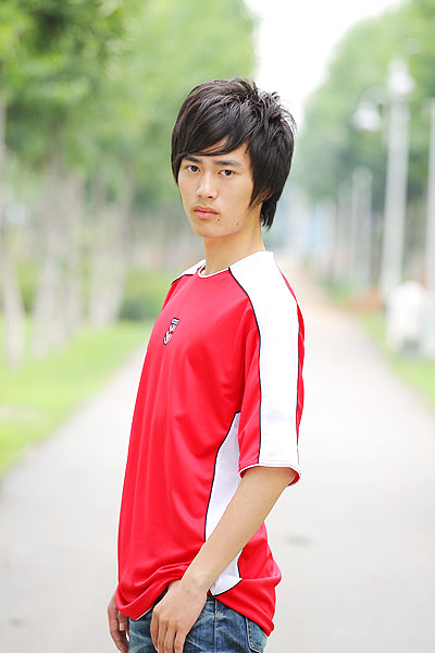 FOOTBALL WEAR