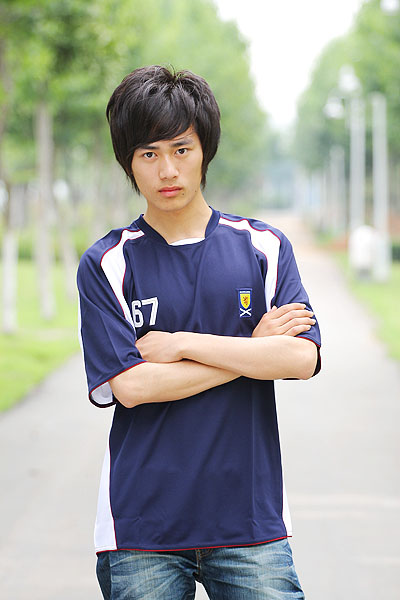 FOOTBALL WEAR